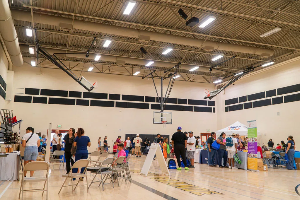 TheSmileZone health and wellness event in Casa Grande with the Arizona Cardinals — photo 21 of 77