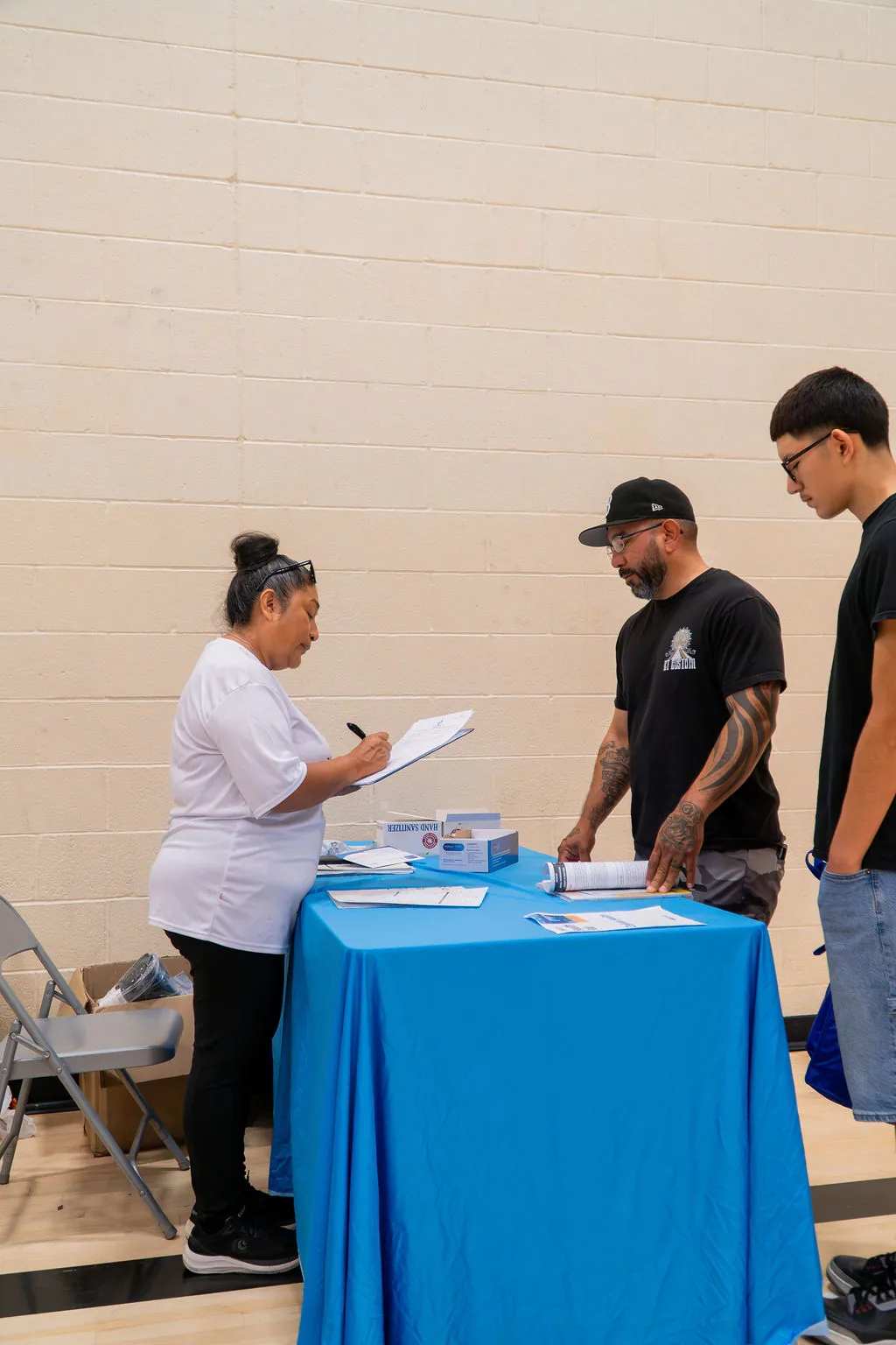 TheSmileZone health and wellness event in Casa Grande with the Arizona Cardinals — photo 23 of 77