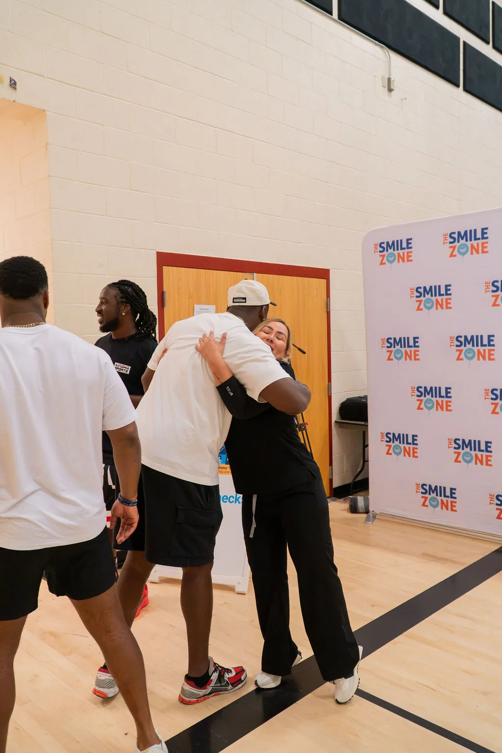 TheSmileZone health and wellness event in Casa Grande with the Arizona Cardinals — photo 84 of 77
